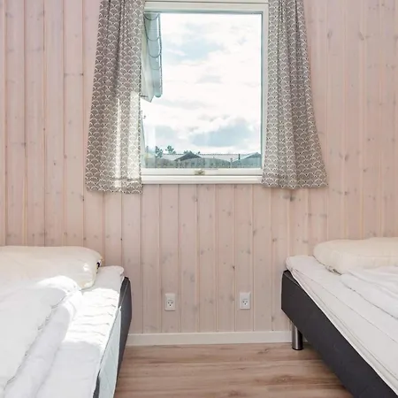 Summer House With Pool, Sauna