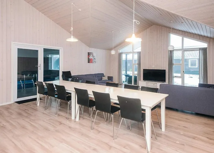 Summer House With Pool, Sauna Σπίτι διακοπών *